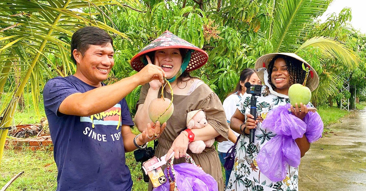 Khánh Hòa muốn đẩy mạnh du lịch nông nghiệp, du khách được cho cừu ăn, hái xoài