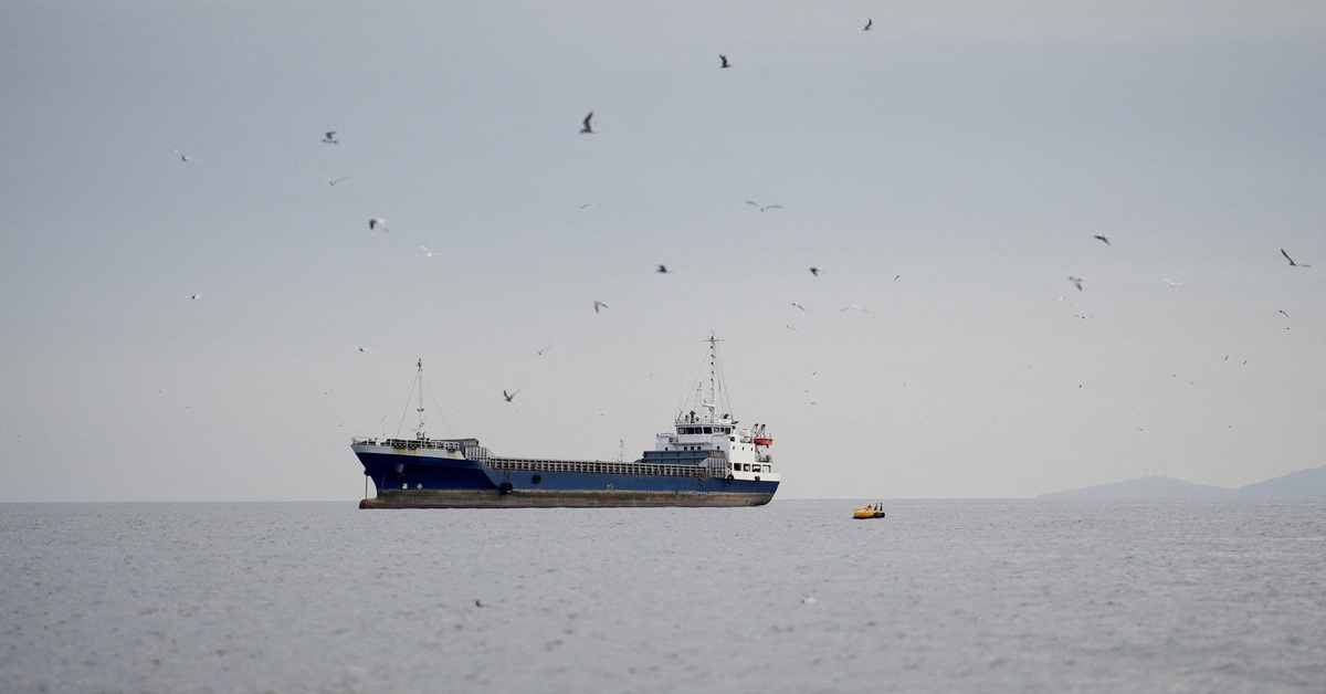 Ông Trump cảnh báo tàu Iran vi phạm lệnh phong tỏa sẽ bị tiêu diệt, Iran bác bỏ đe dọa này