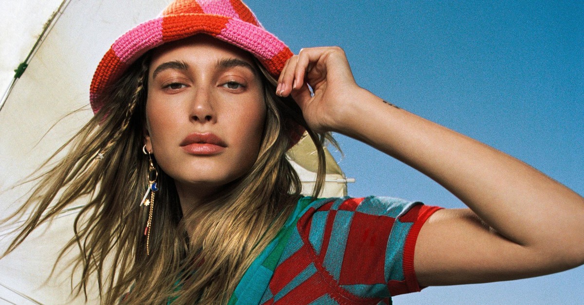 7 set đồ mặc đi biển khuấy động mùa hè nóng bỏng