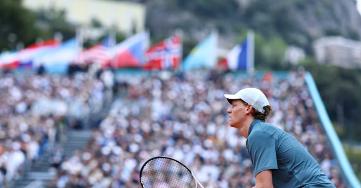 Hạ Alcaraz, Sinner phá thêm những kỷ lục nào?