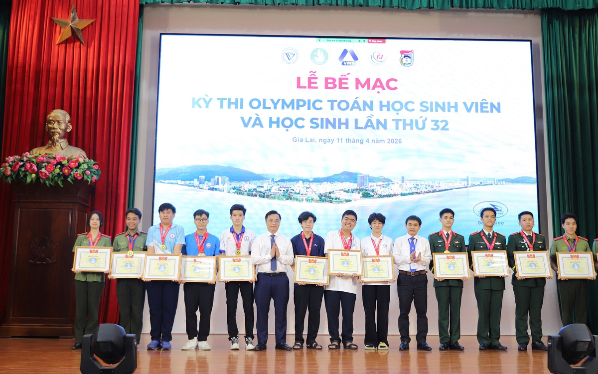 Trao giải kỳ thi Olympic Toán học sinh viên năm 2026 tại Trường ĐH Quy Nhơn