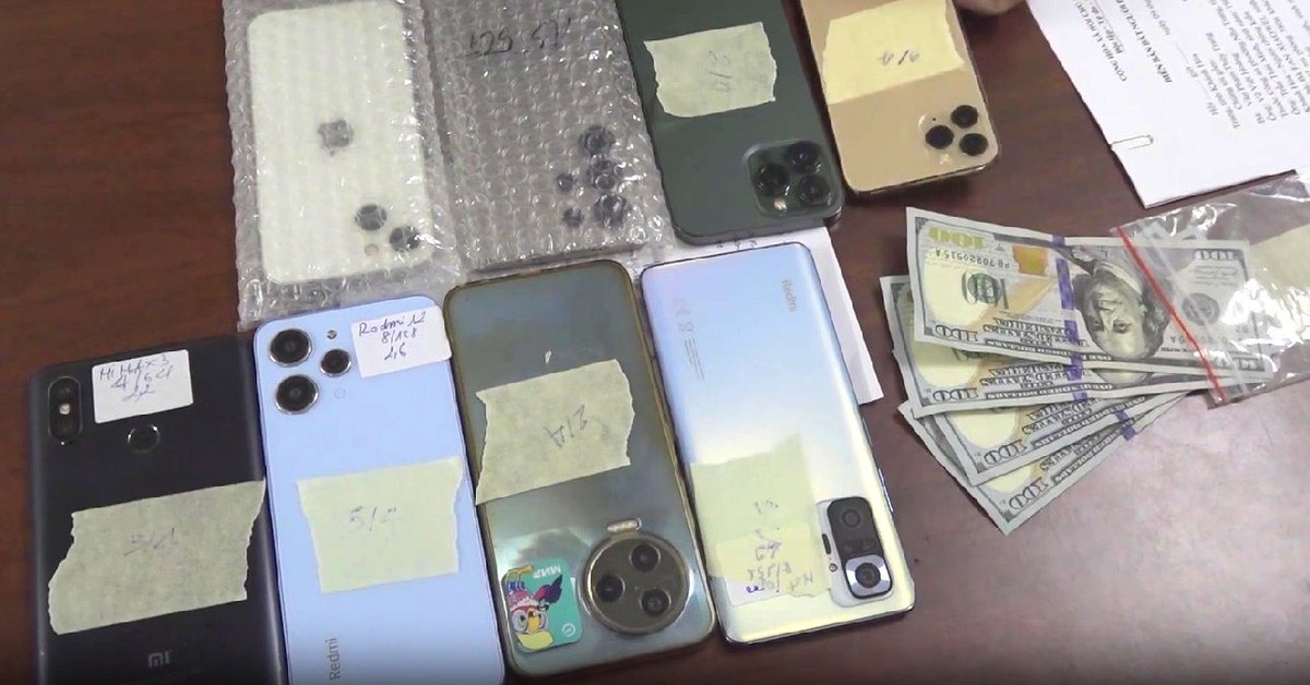 Bắt nhóm chuyên trộm cắp tài sản của khách du lịch ở bãi biển Nha Trang