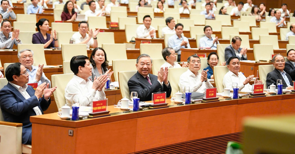 Tổng Bí thư, Chủ tịch nước, Thủ tướng dự hội nghị quán triệt nghị quyết Hội nghị Trung ương 2