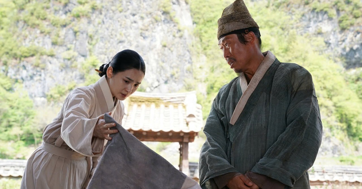 'Dưới bóng điện hạ' thống trị đề cử Baeksang 2026