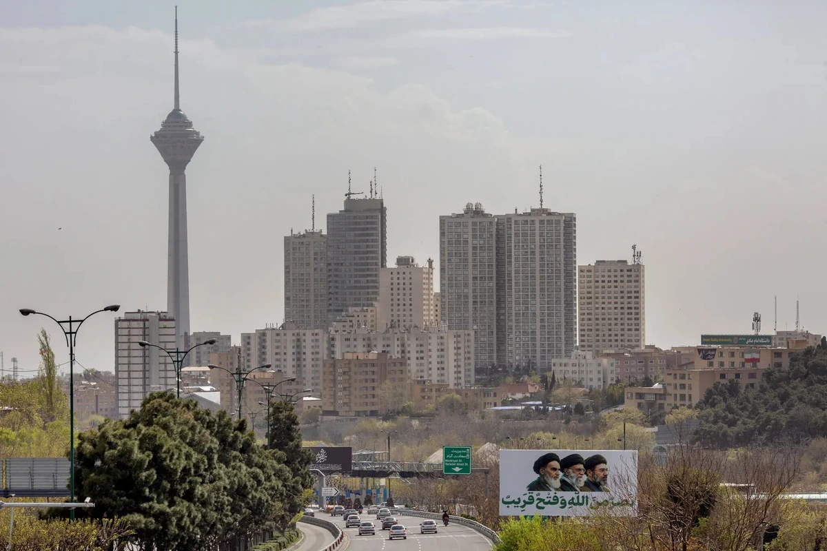 Iran đa dạng hóa nền kinh tế như thế nào dưới sức ép trừng phạt?