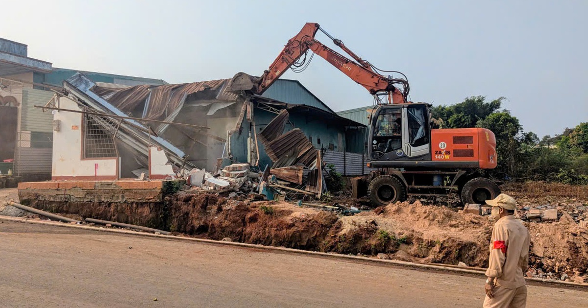 Cưỡng chế các hộ không giao mặt bằng dự án chỉnh trang đô thị phía nam Pleiku