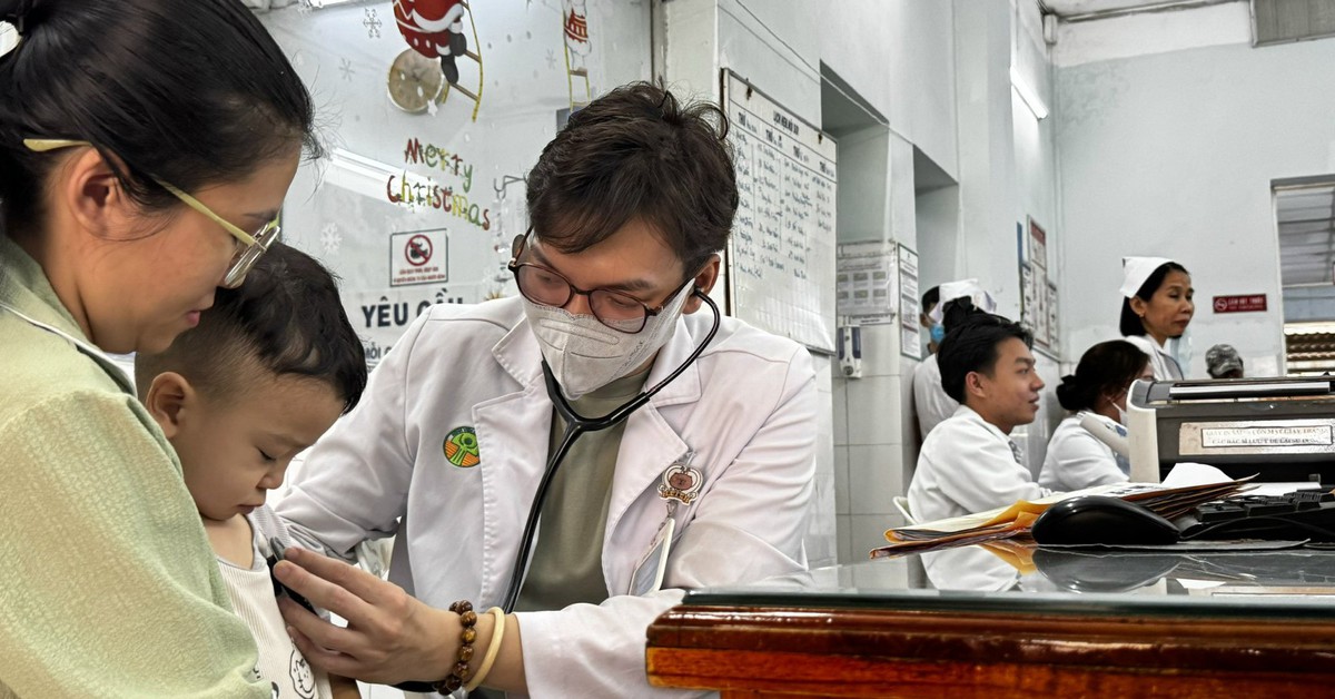 Bệnh nhi mắc bệnh hô hấp, tiêu hóa… tăng trong mùa nắng nóng, phòng bệnh thế nào?