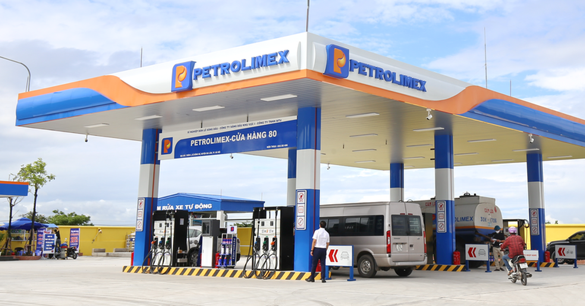 Petrolimex báo tin bất thường: Gần 43.300 cổ đông, vẫn có nguy cơ phải rời sàn