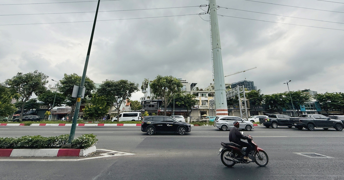 Chiều 14-4 nơi nào ở TP.HCM và Nam Bộ có mưa dông?