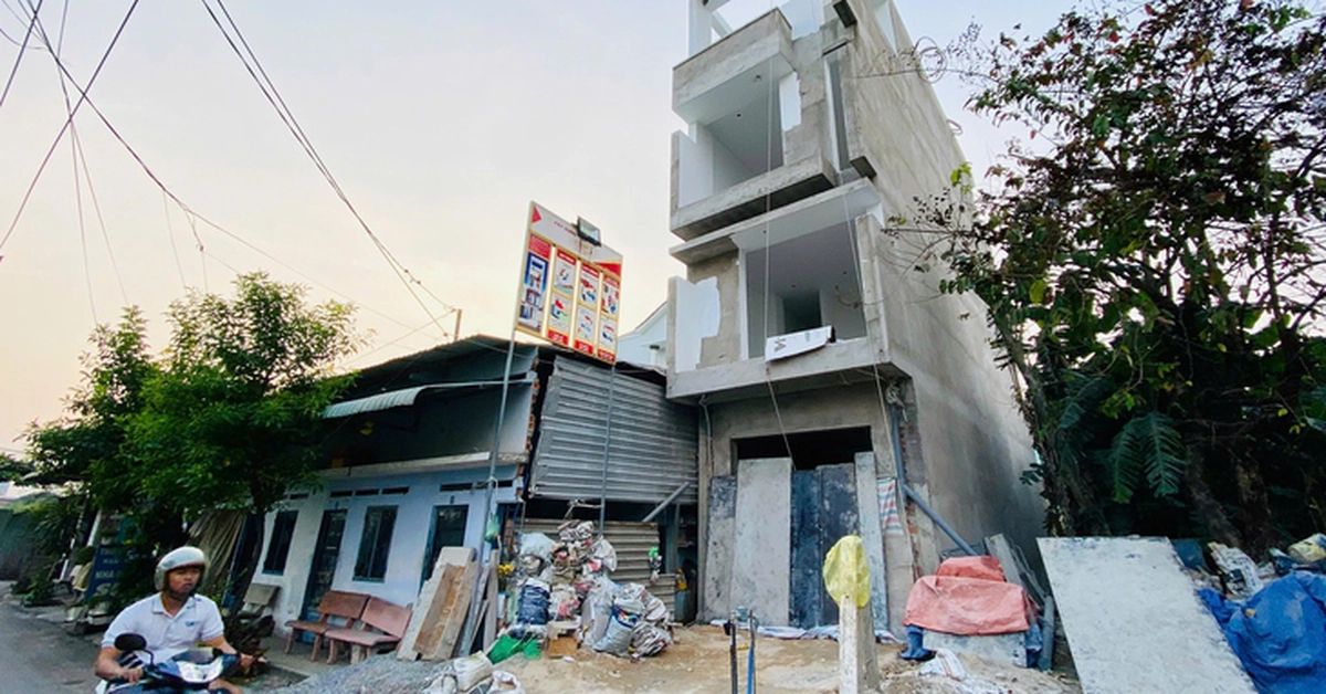 Sở Xây dựng TP.HCM yêu cầu báo cáo để gỡ việc ngưng cấp giấy phép xây dựng nhà ở riêng lẻ