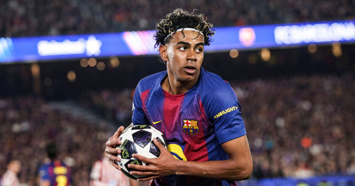 Lại lãnh thẻ đỏ, Barca thua cay đắng Atletico Madrid