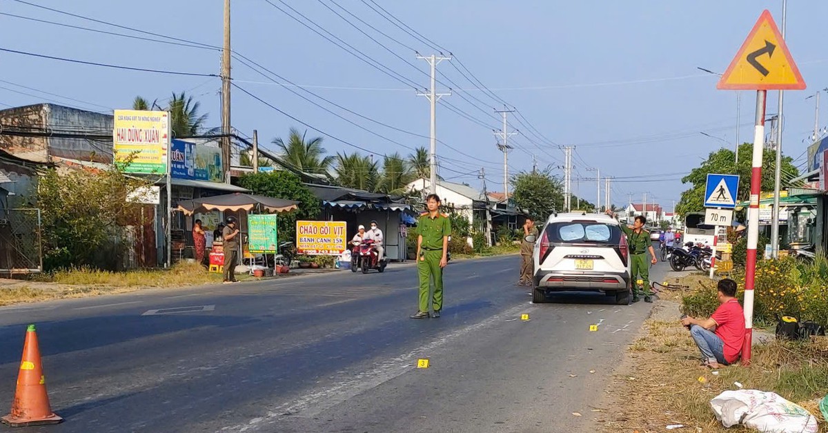 Có nên đạp xe tập thể dục trên quốc lộ?