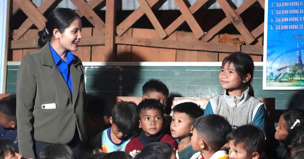 'Lắng nghe con nói' là lời giải của bài toán học sinh Xơ Đăng bỏ học