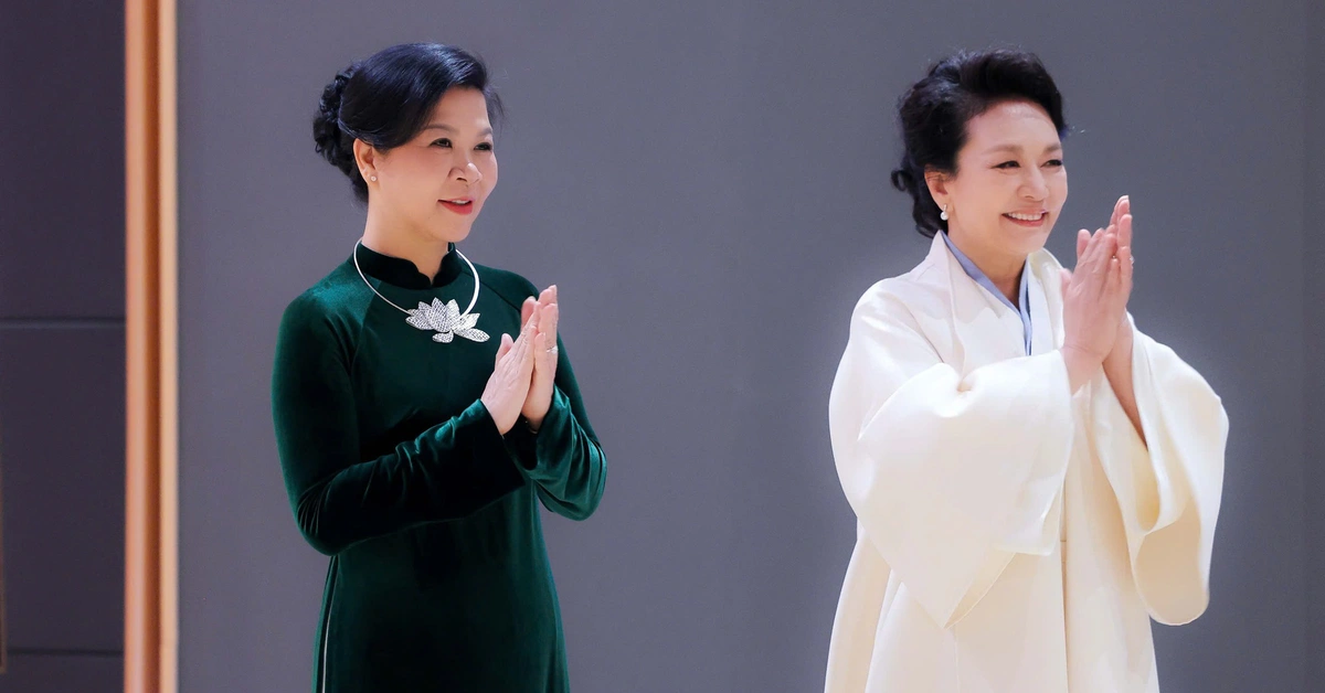 Phu nhân Ngô Phương Ly gặp Phu nhân Bành Lệ Viên, chia sẻ về giao lưu văn hóa Việt - Trung