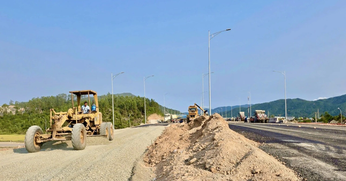 Chủ đầu tư các dự án đường cao tốc qua đông Đắk Lắk cam kết thông tuyến cuối tháng 4 này