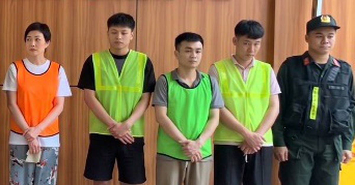 Khởi tố 9 nghi phạm thu thập thông tin cá nhân trái phép, mở tài khoản ngân hàng bán trục lợi