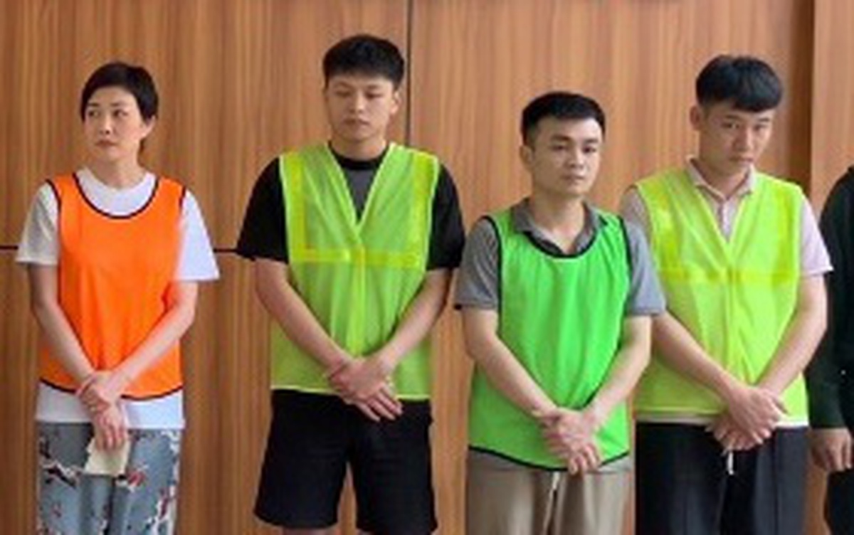 Khởi tố 9 nghi phạm thu thập thông tin cá nhân trái phép, mở tài khoản ngân hàng bán trục lợi