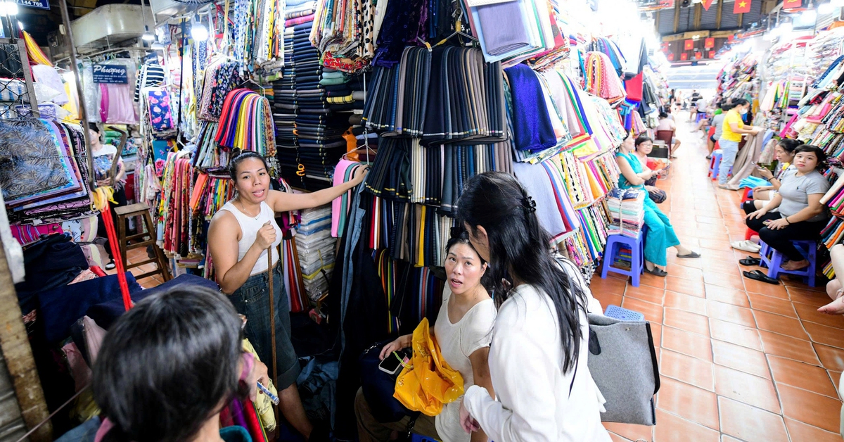 'Cấm' hộ kinh doanh nhỏ xuất hóa đơn: Nhiều bất cập, gây khó cho hộ kinh doanh