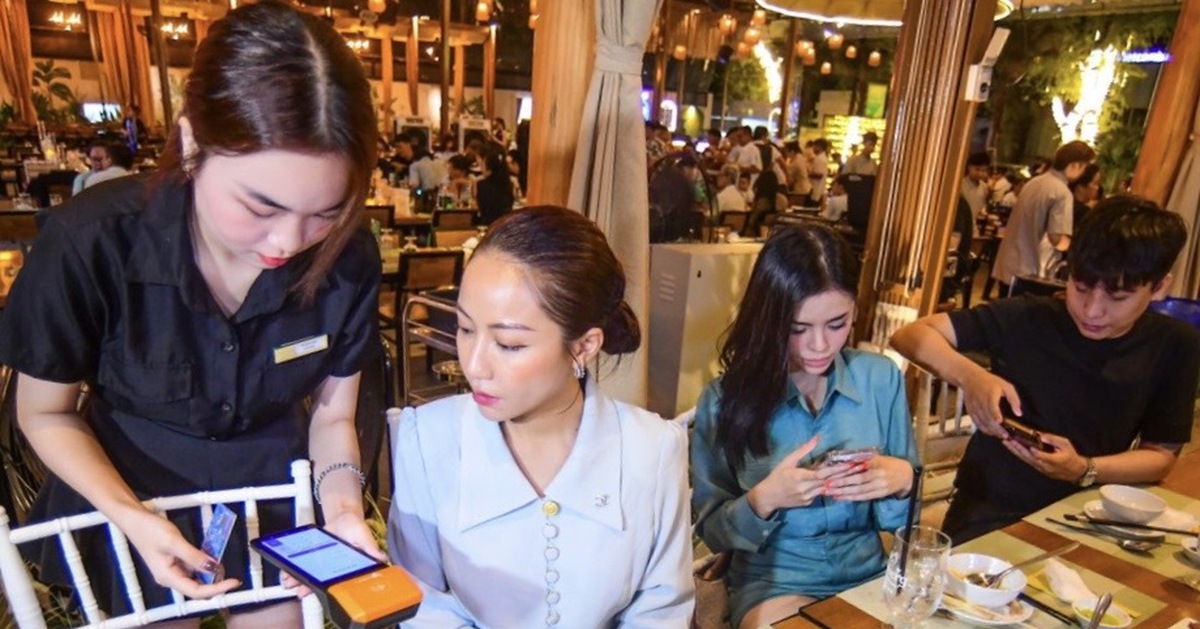 Gỡ rào cản thanh toán số: Hộ kinh doanh hút dòng tiền du khách, rộng cửa vay vốn