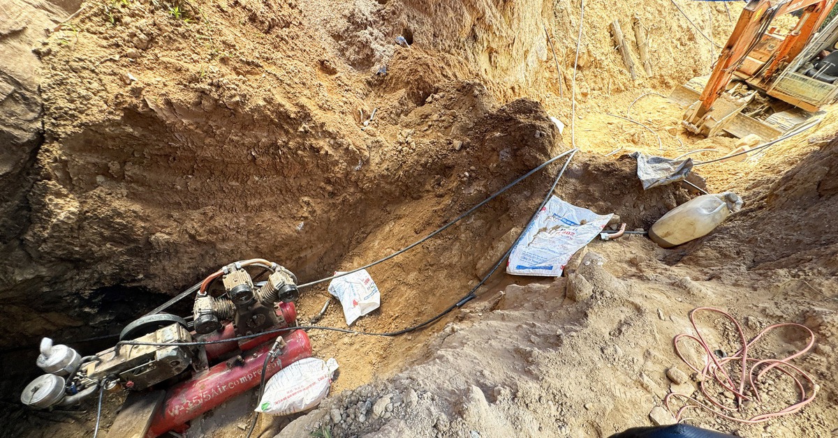 Khai thác vàng trái phép ở Hố Nước, 'vàng tặc' dựng lều trại, cày xới núi đồi