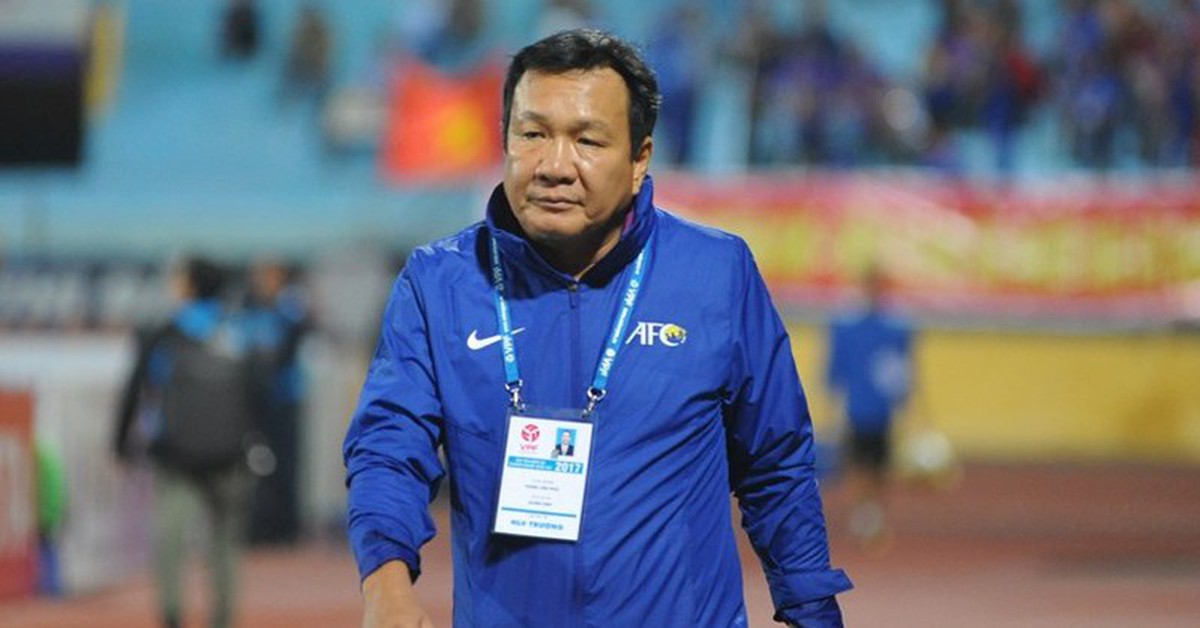 Ông Hoàng Văn Phúc thay HLV Mai Đức Chung dẫn dắt tuyển nữ Việt Nam