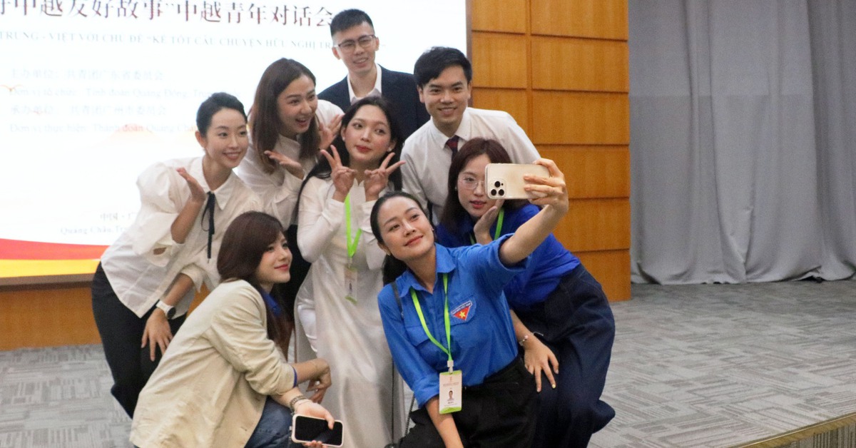 Mở rộng Hành trình đỏ Việt - Trung, lần đầu tổ chức cho du học sinh