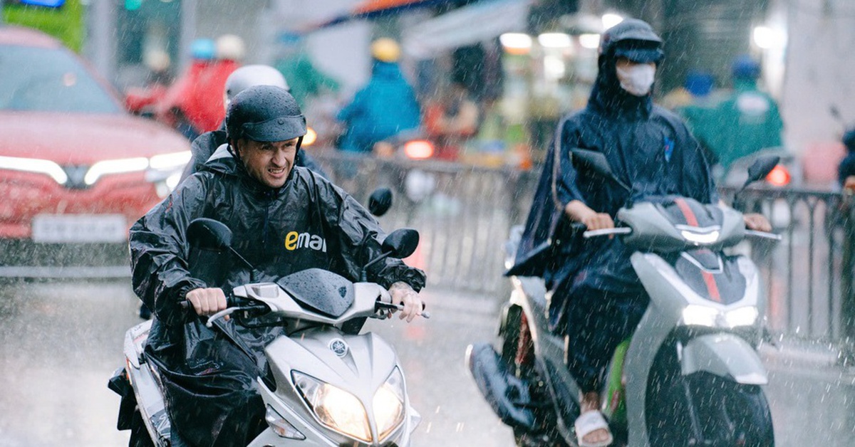 Thời tiết hôm nay 17-4: Bắc Bộ mưa to; Nam Bộ ngày nắng, chiều mưa dông