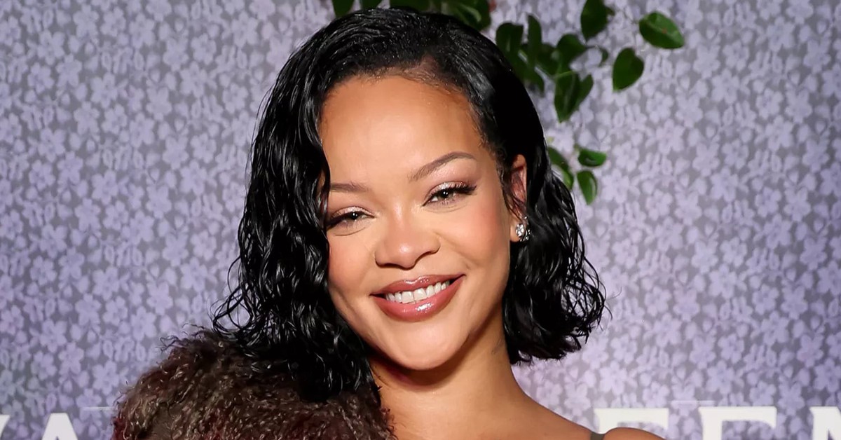 Rihanna lập kỷ lục lịch sử: Nữ nghệ sĩ đầu tiên cán mốc 200 triệu đĩa đơn tại Mỹ