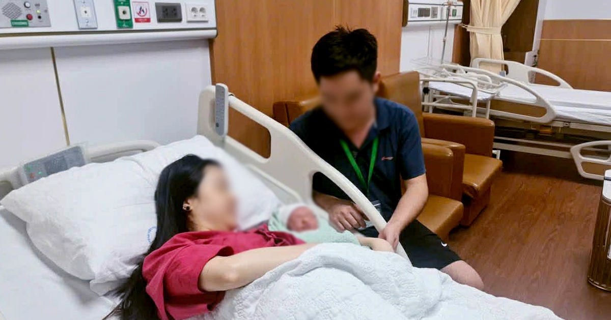 Kỳ tích 2 bé sinh đôi chào đời cách nhau 13 tuần