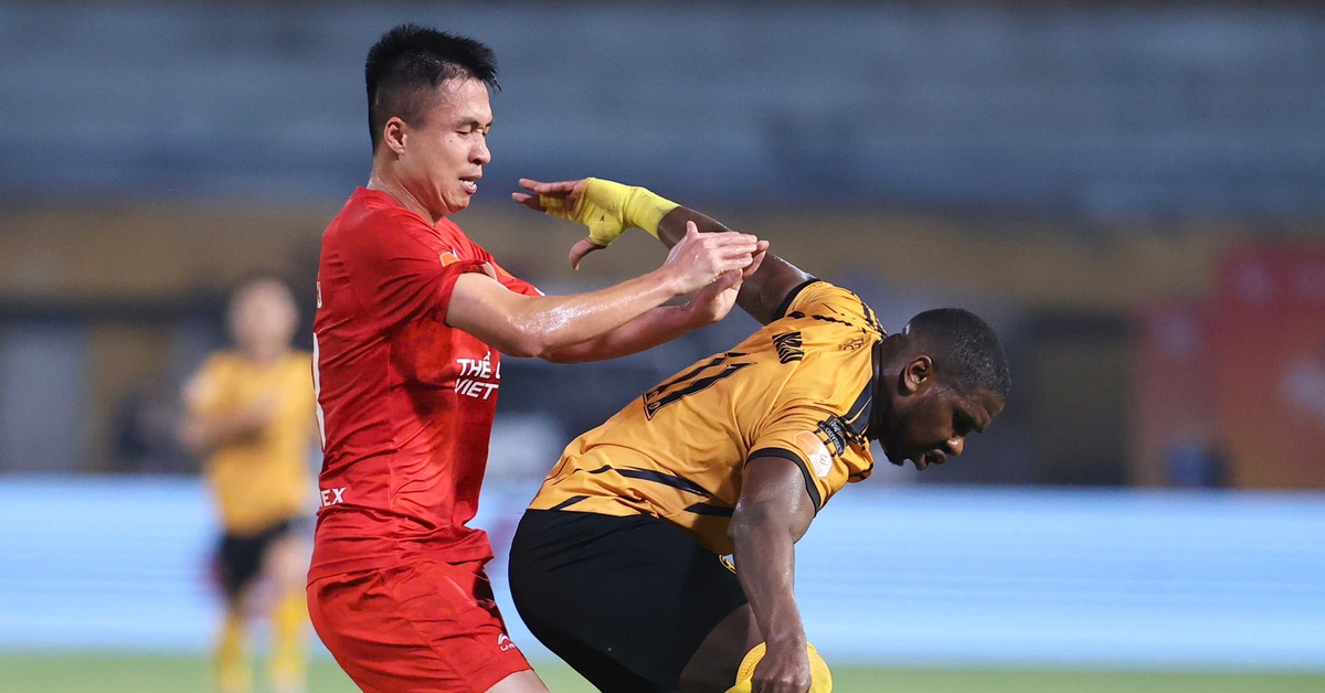 V-League căng thẳng vì trọng tài và nhiều tình huống tranh cãi