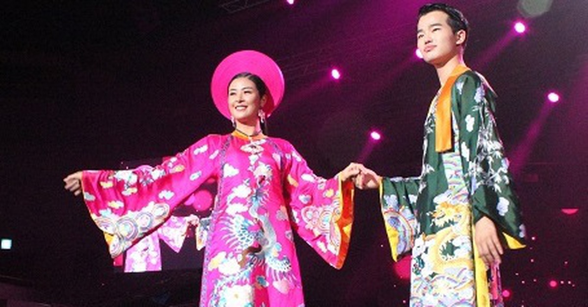 Người Hàn Quốc kinh ngạc 'sao áo dài Việt có thể đẹp như vậy'