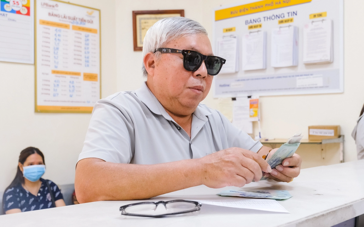 Lùi lịch chi trả lương hưu, trợ cấp bảo hiểm xã hội tháng 5-2026