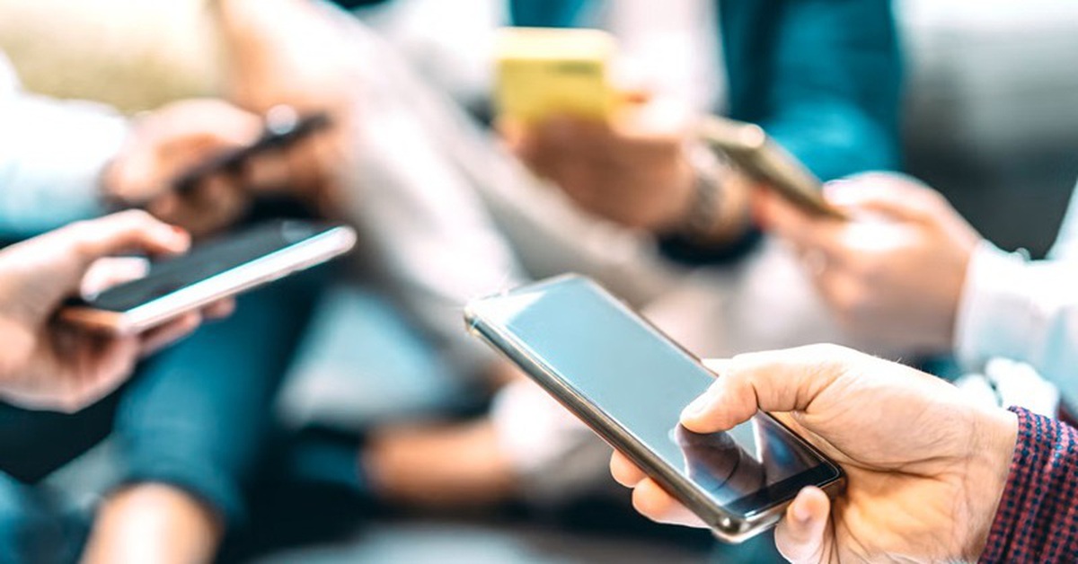 Con người ngày càng 'im lặng', mỗi năm nói ít đi hàng trăm từ