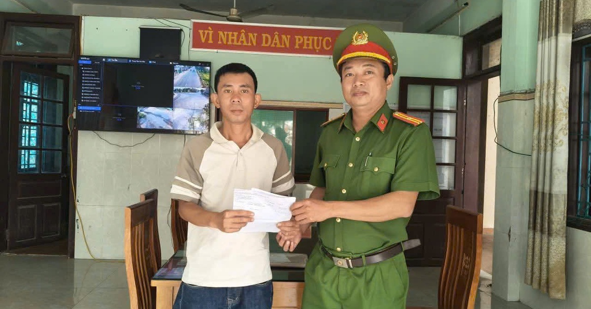 Người đàn ông ở Đà Nẵng trả lại 1,2 tỉ đồng cho người chuyển nhầm