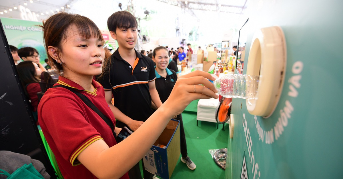 Chuyển đổi năng lượng xanh - Động lực tăng trưởng bền vững