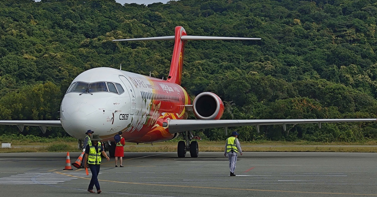 Vietjet thuê thêm 10 máy bay COMAC, tính mở rộng bay Trung Quốc