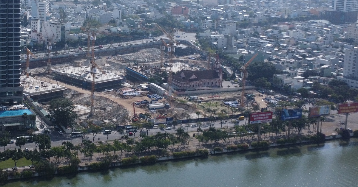 Sở phản hồi gì về ‘cụm’ 14 tòa căn hộ và các dự án ven sông, ven biển Đà Nẵng?