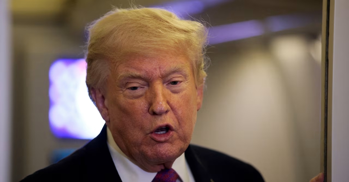Ông Trump úp mở 'tin tốt' về Iran, dọa 'có thể ném bom lại' nếu đàm phán đổ vỡ