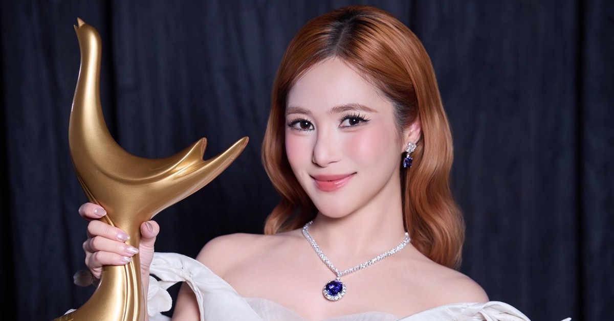 Hơn 25.000 lượt thả phẫn nộ và chiến thắng không hề dễ chịu của Hương Tràm