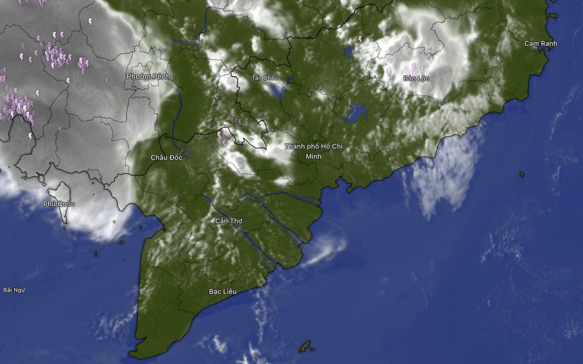 Mây dông hình thành, Lâm Đồng, Đồng Tháp, Vĩnh Long, Tây Ninh đón mưa trước, về tối càng lan rộng