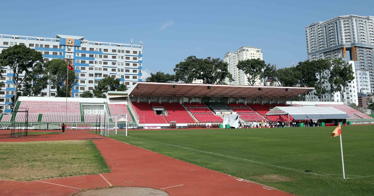 Sân Thống Nhất cải tạo, 3 CLB chuyên nghiệp của TP.HCM đá ở đâu?