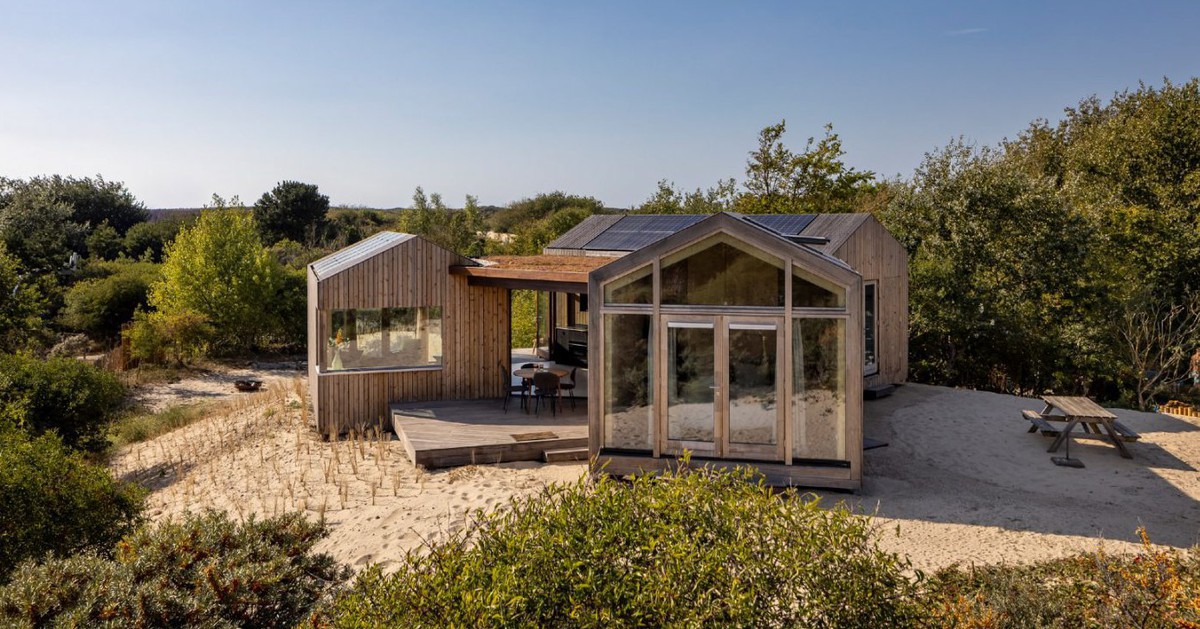 Ngôi nhà 'di chuyển cùng những cồn cát'