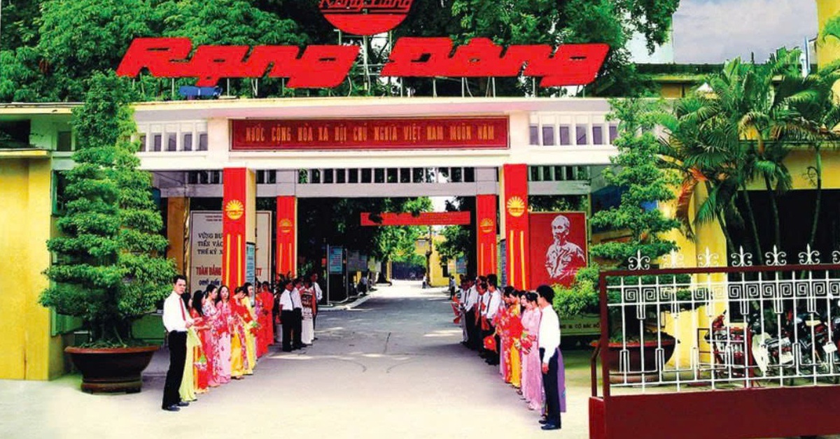 Lợi nhuận Bóng đèn phích nước Rạng Đông 'bốc hơi' trước 'cơn đại hồng thủy' hàng Trung Quốc