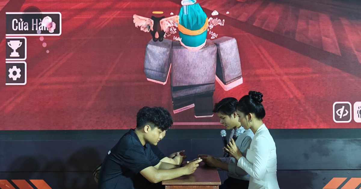 Đại học kết hợp doanh nghiệp đào tạo phát triển game trên Roblox