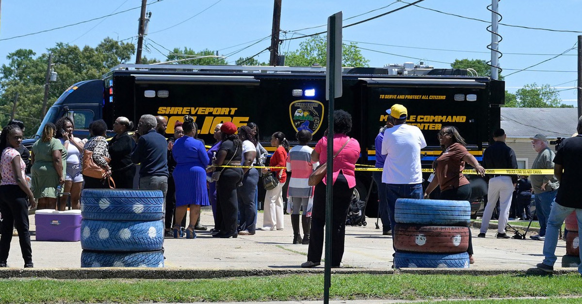 Vụ xả súng 8 trẻ em thiệt mạng ở Mỹ: Dư luận 'chết lặng', kêu gọi siết kiểm soát súng