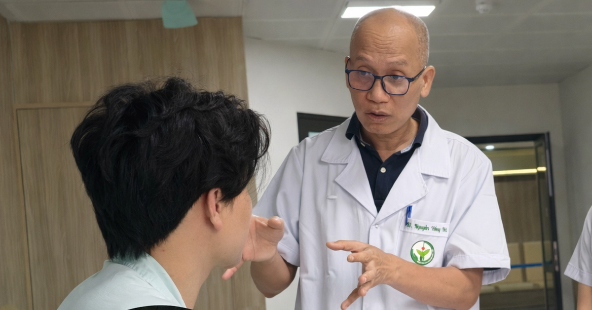 Nghẹt thở cấp cứu cho bệnh nhân bị 2 chiếc đũa dài cắm sâu vào đôi mắt