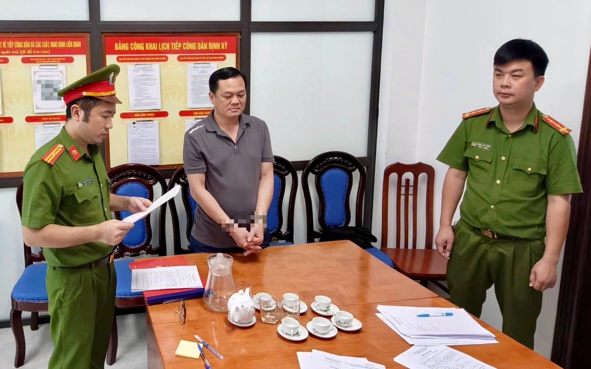 Bắt một nguyên cán bộ Ủy ban Kiểm tra Tỉnh ủy Hòa Bình cũ