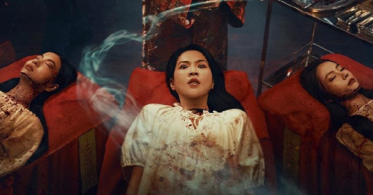 Ngọc Trinh bị kéo xuống cõi âm trong Thẩm mỹ viện âm phủ