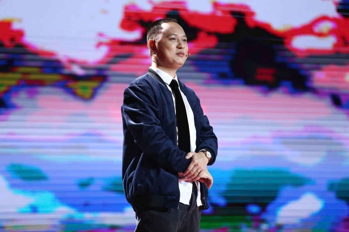 Nhạc sĩ Nguyễn Hải Phong về làm sếp công ty con của Yeah1