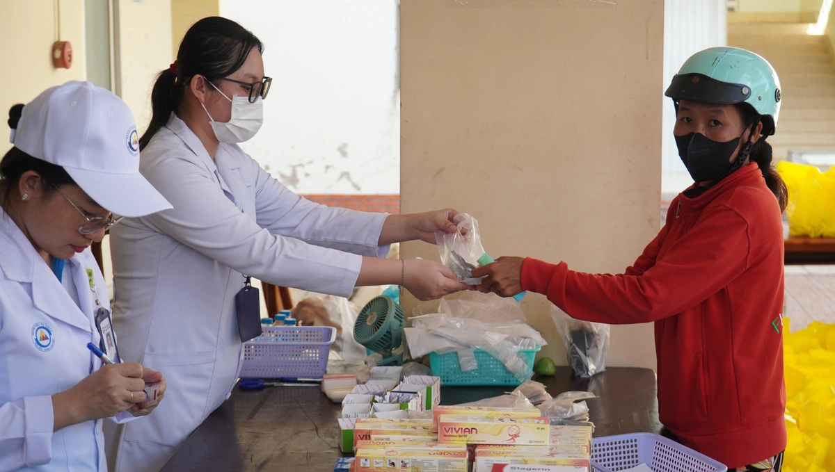 Cà Mau đặt mục tiêu 100% người dân được khám sức khỏe định kỳ hằng năm